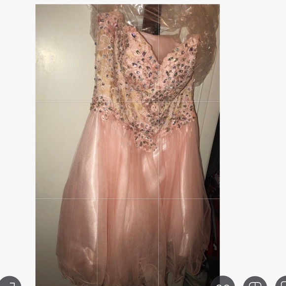 Short dress with diamonds - Picture 1 of 2